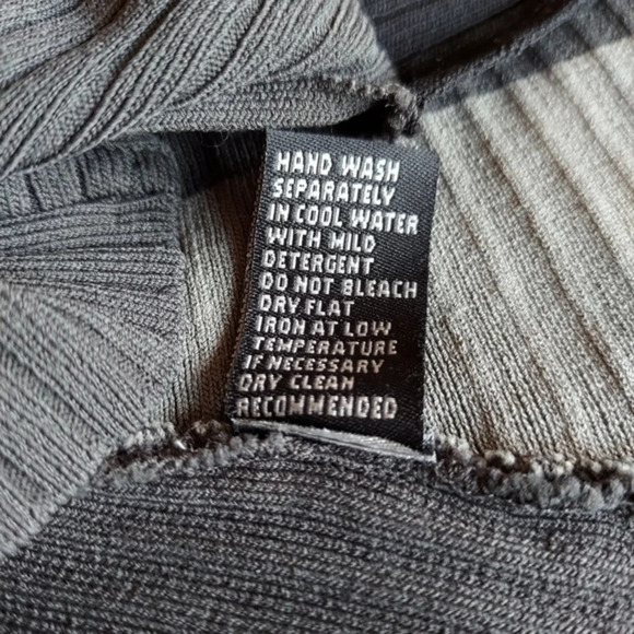 Cyrus Black Gray‎ Color Block Ribbed Knit - Picture 5 of 8